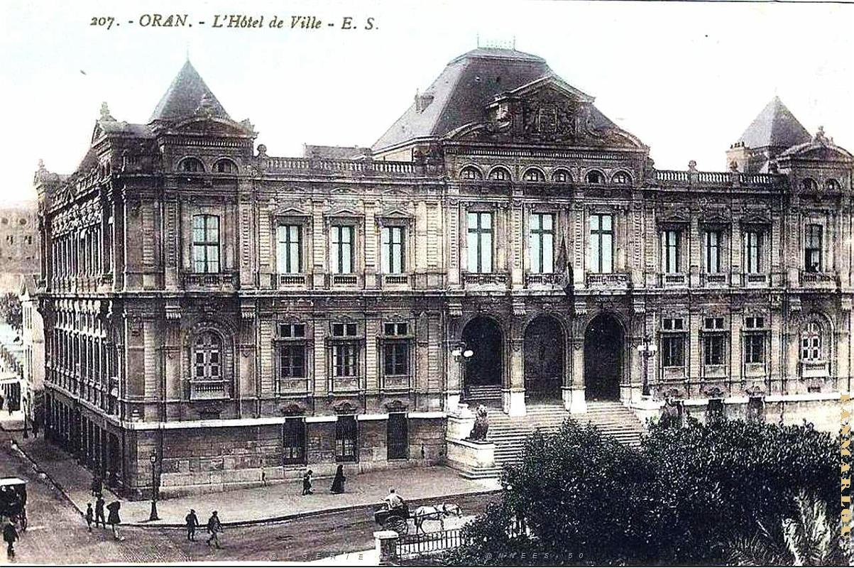PA b- 056- Hotel de ville.jpg